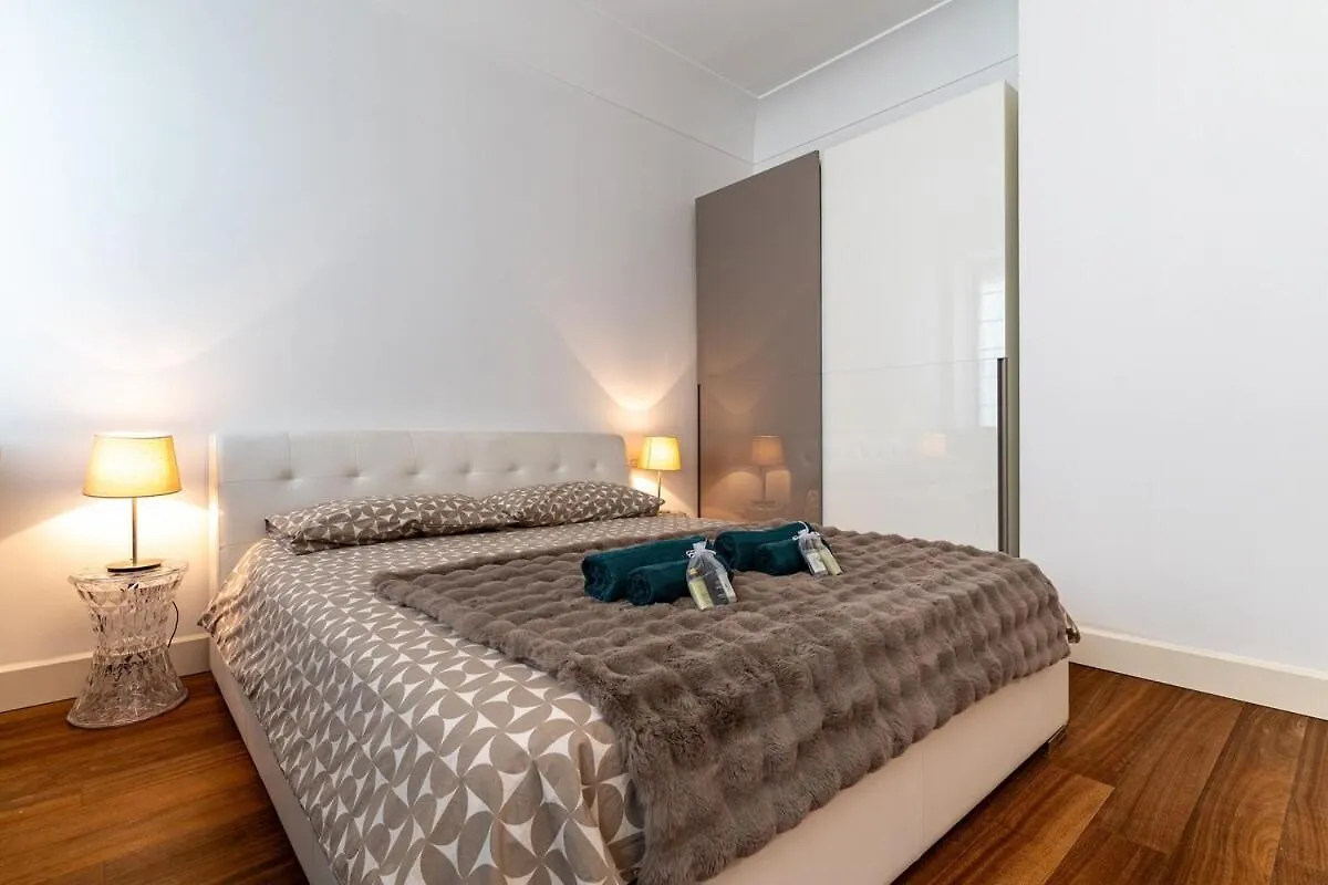 Elegant Apt In Milan Heart Appartement