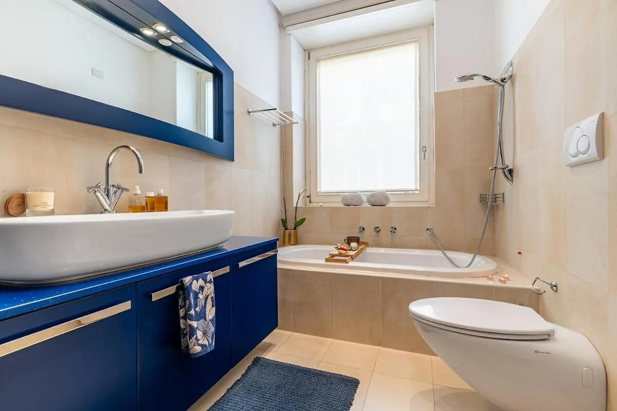 Elegant Apt In Milan Heart 0*,  Italien